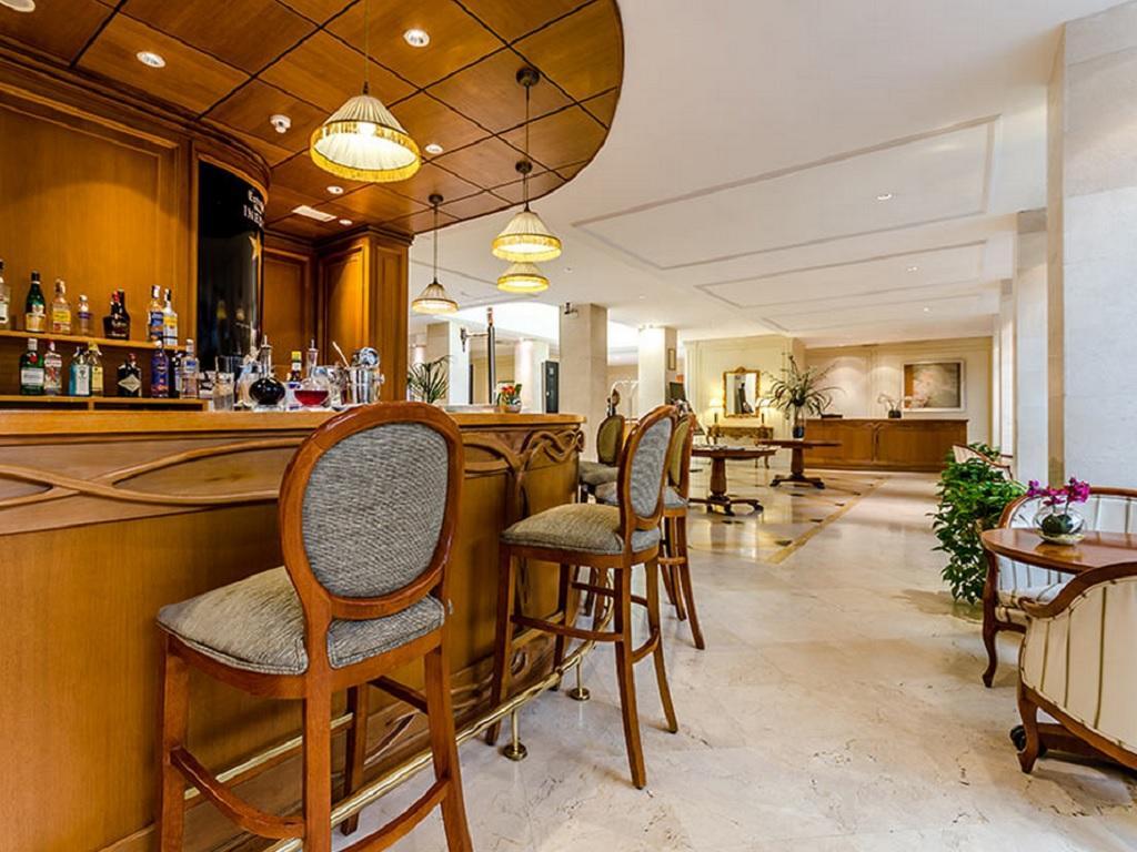 Eurostars Casa De La Lirica Hotel Madrid Luaran gambar