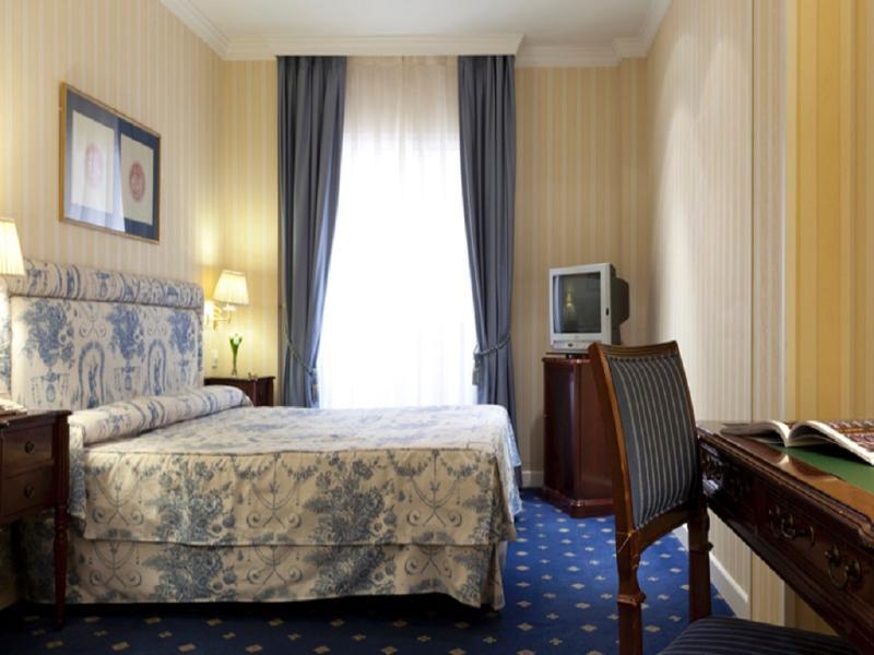 Eurostars Casa De La Lirica Hotel Madrid Bilik gambar