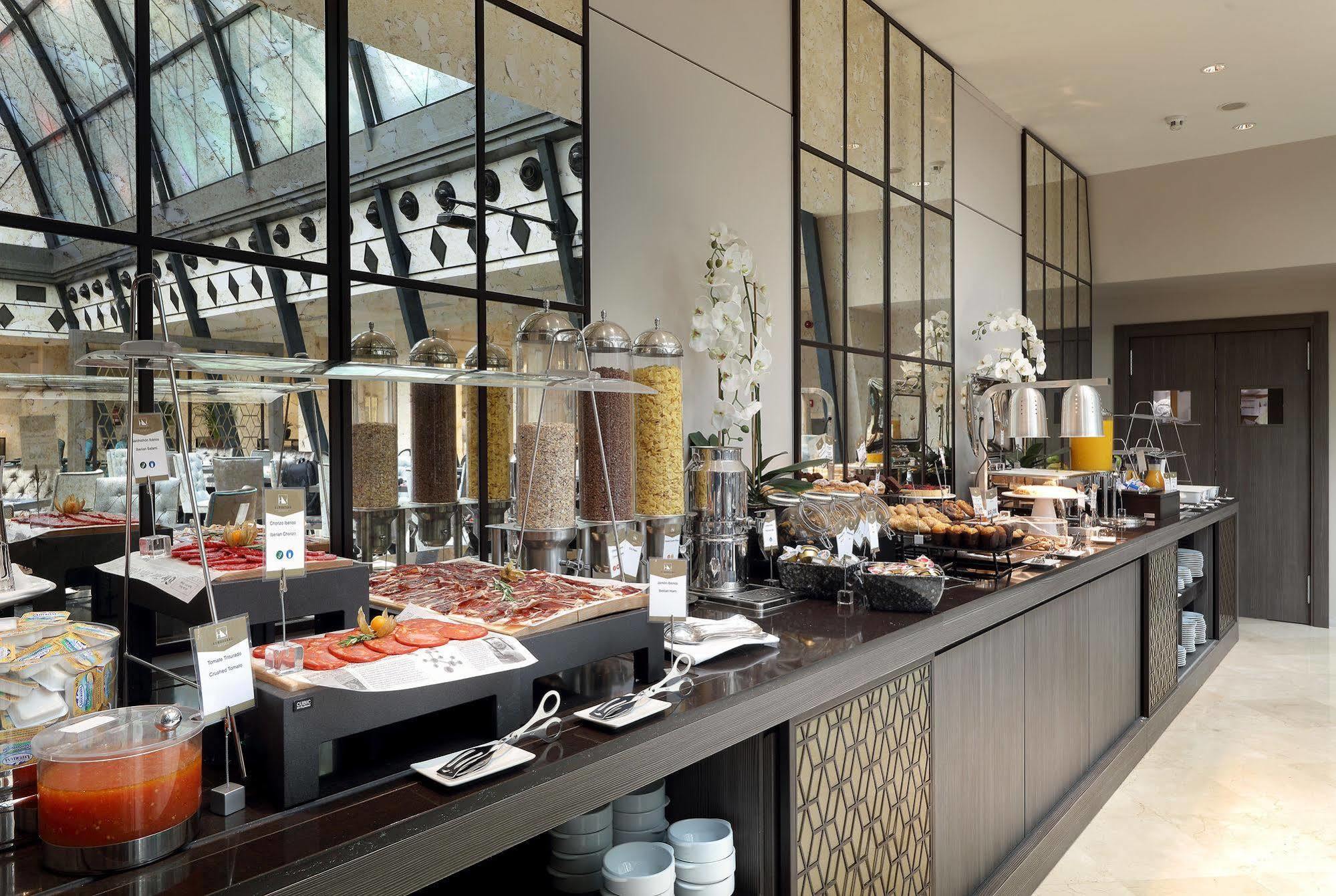Eurostars Casa De La Lirica Hotel Madrid Luaran gambar