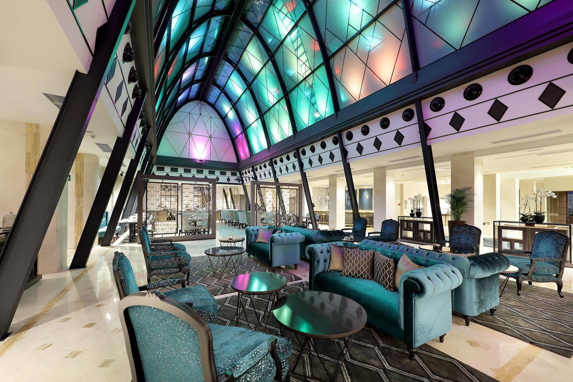 Eurostars Casa De La Lirica Hotel Madrid Luaran gambar