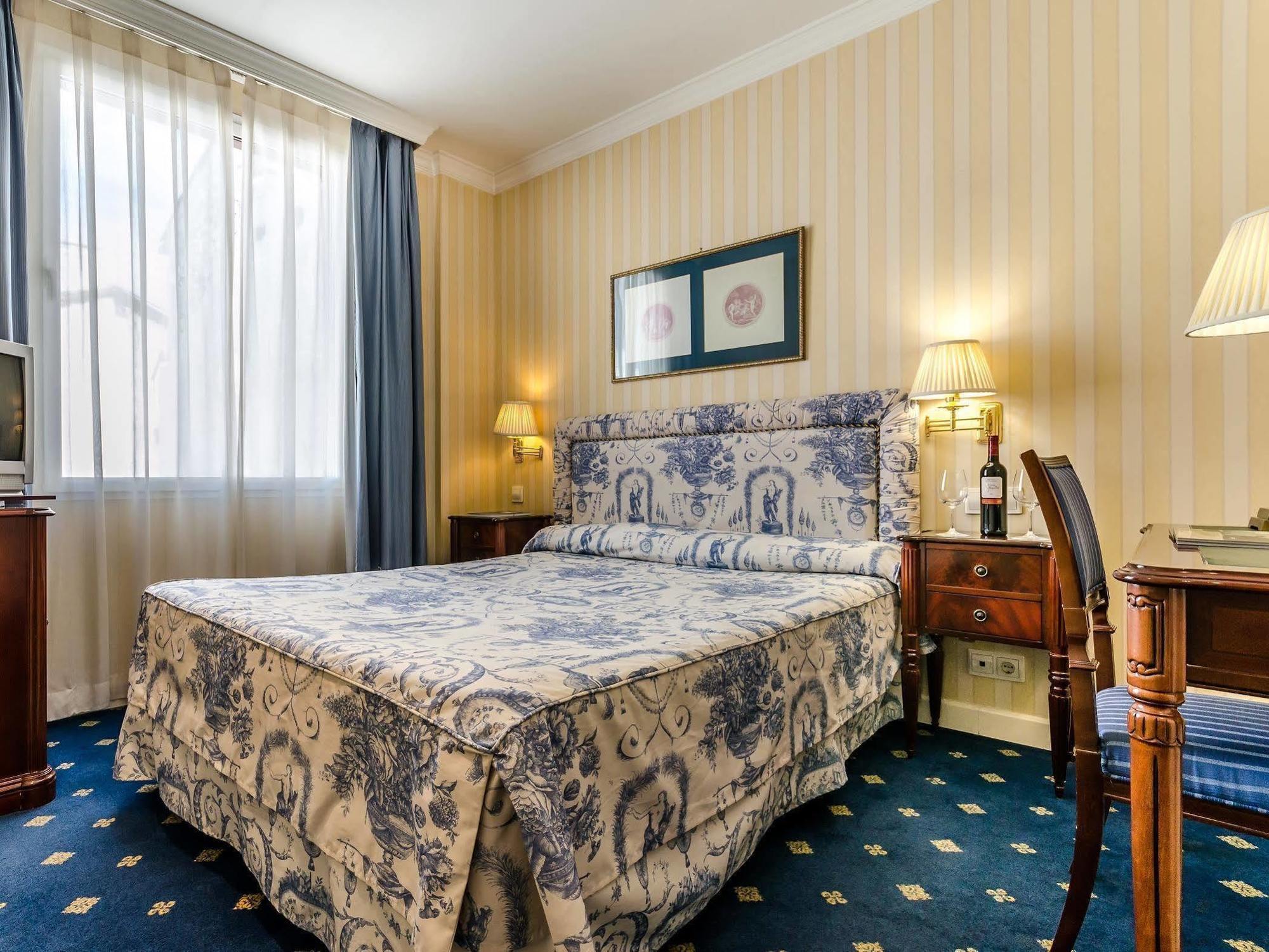 Eurostars Casa De La Lirica Hotel Madrid Luaran gambar